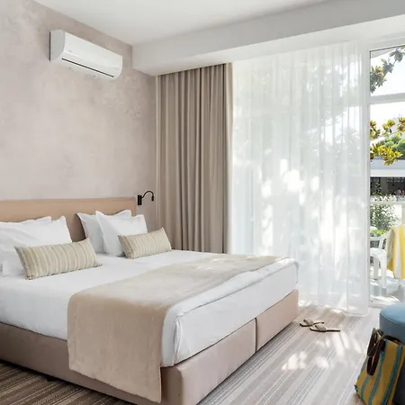 Perla Suneo Club (adults Only) Hotel